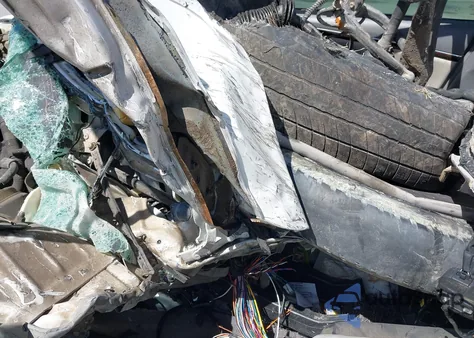 2009 Hyundai Azera Limited из США, поврежденный, VIN KMHFC46F19A358148